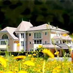 Gruetter Luxury *