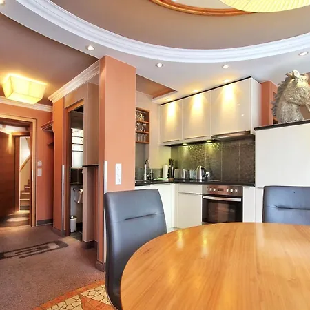 Gruetter Luxury Ишгль