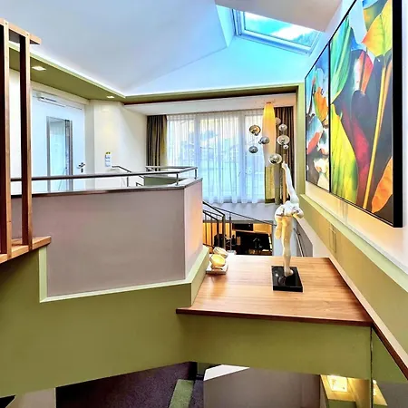 Gruetter Luxury *