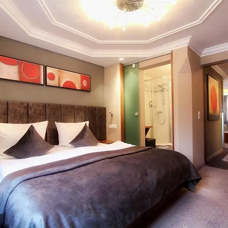 Gruetter Luxury *