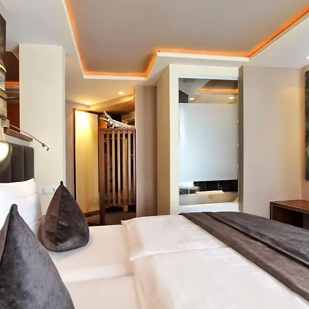 Gruetter Luxury