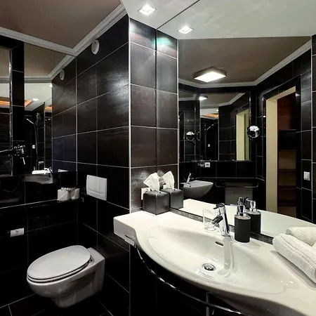 Gruetter Luxury Ишгль